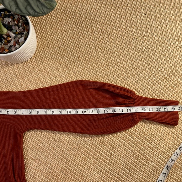 Cute, Rust Colored Urban Outfitters Turtleneck Pullover - Picture 4 of 6